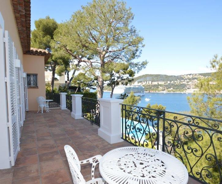 Villa Provençale sea view