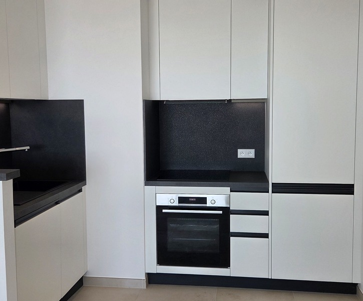 3 PIECES DANS LE NEUF AVEC VUE ROCHER PORT HERCULE ET FONTVIEILLE