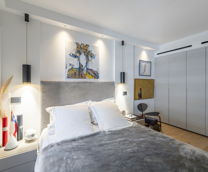 EXCLUSIVITE  - 2P 60M² ELEGAMMENT  RENOVE - RESIDENCE AVEC CONCIERGE - PARKING ET CAVE  EN SUS