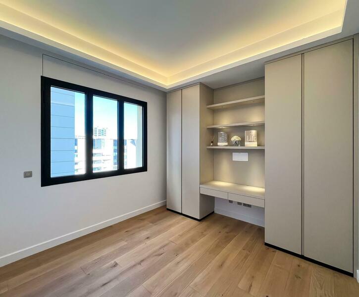 3P RENOVE TRES BELLE VUE AU COEUR DE MONACO