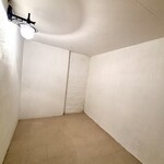 Grande cave carrelée Frontière Monaco - Accès direct en voiture - 3