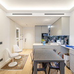 EXCLUSIVITE  - 2P 60M² ELEGAMMENT  RENOVE - RESIDENCE AVEC CONCIERGE - PARKING ET CAVE  EN SUS - 3
