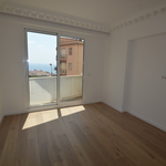 VERY BEAUTIFUL VOLUMES FOR THIS 4 ROOMS COMPLETELY RENOVATED SEA AND ROCK VIEW - 4